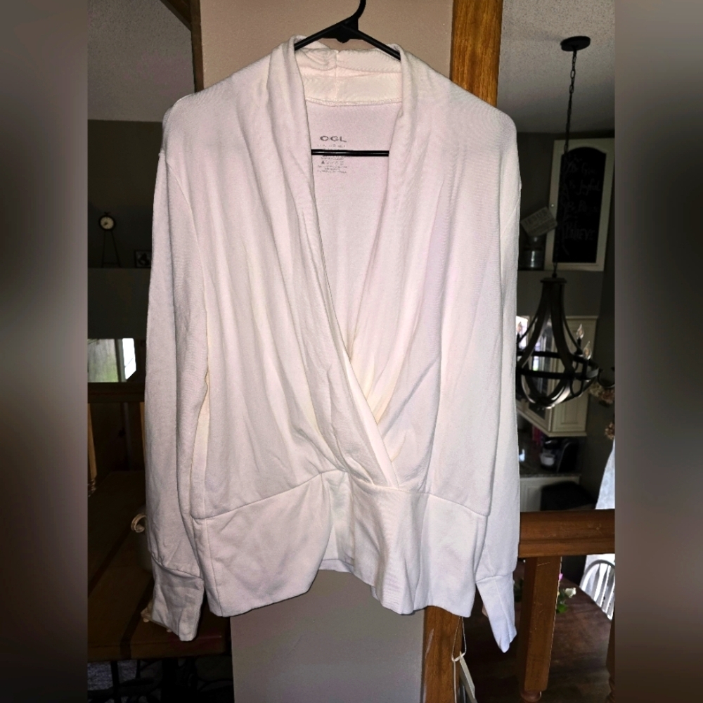 White OGLmove Wrap Cardigan - Picture 1 of 4